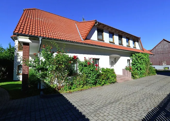 Moderne Mit Garten In Eimelrod