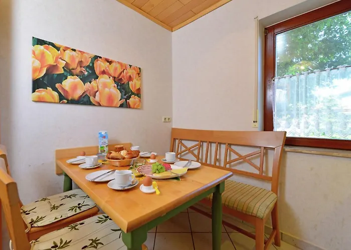 Moderne Mit Garten In Eimelrod 维林根